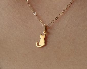 gold cat pendant and chain